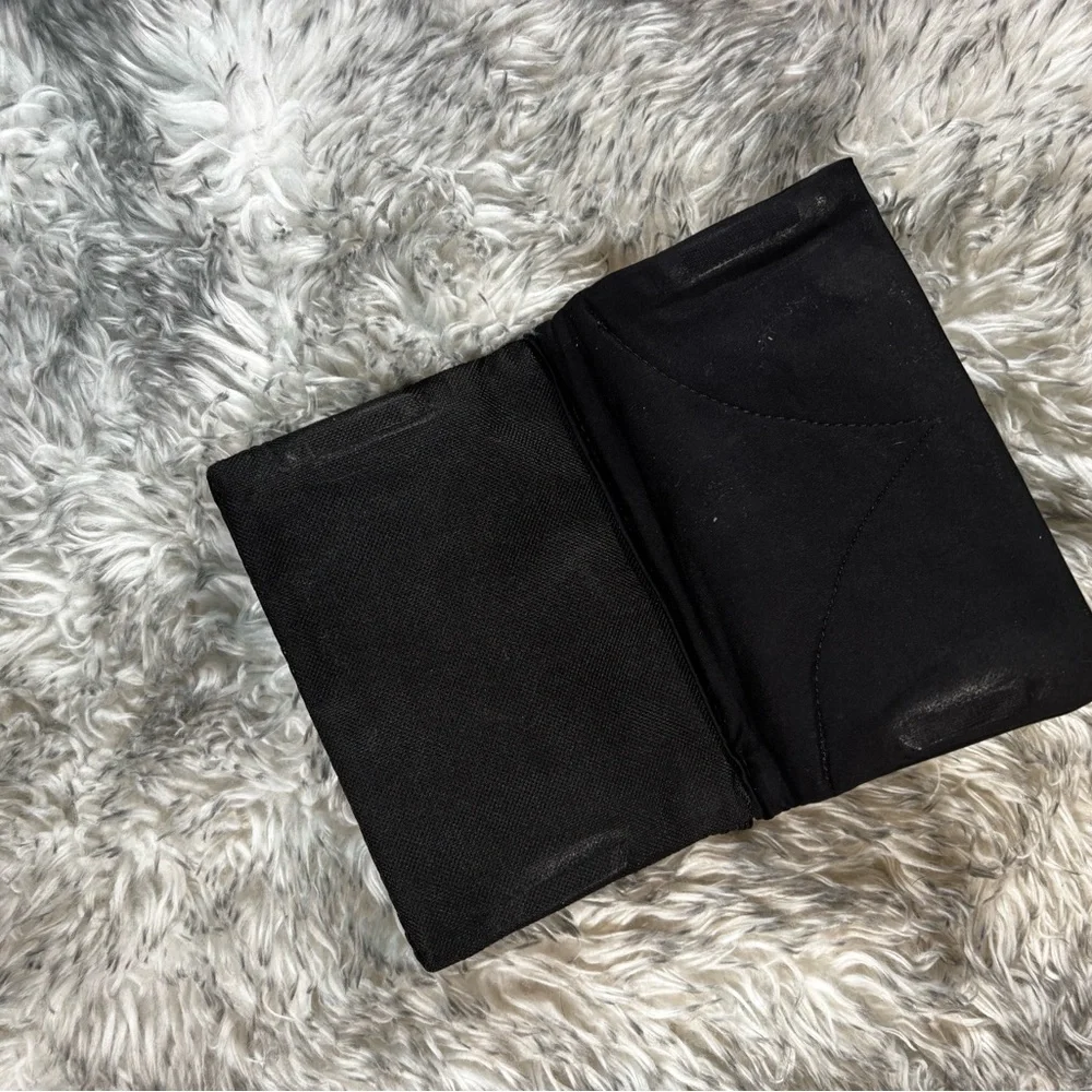 Buddy Pouch On The Go Belt Free Magnetic Closure